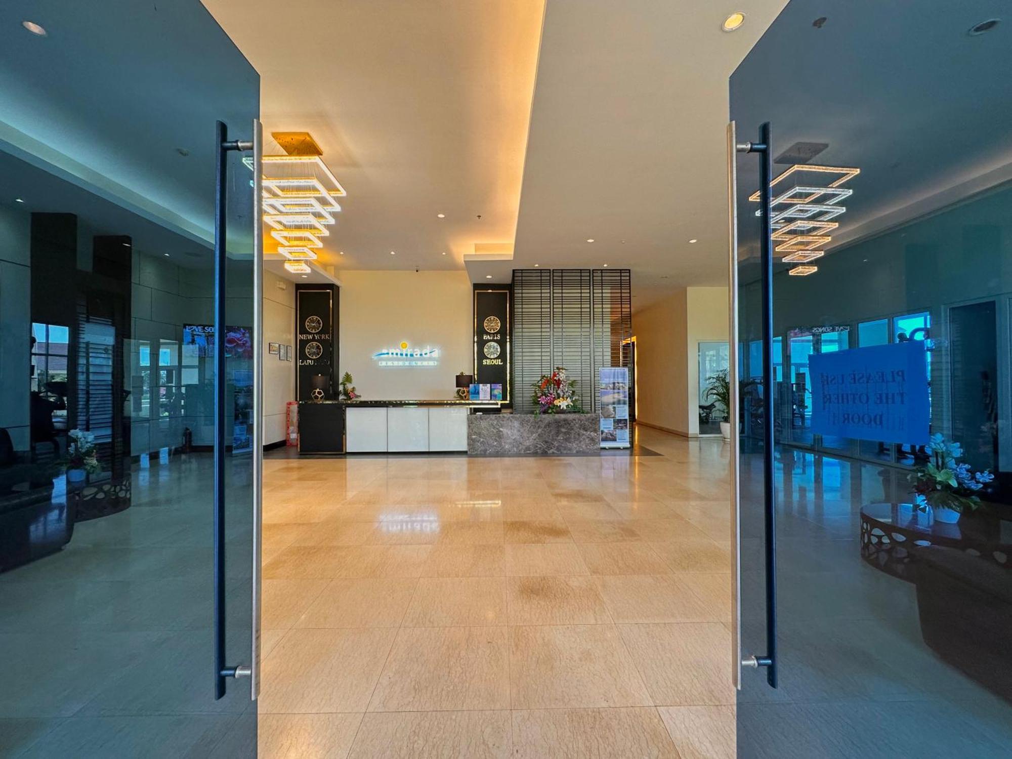 Апартаменти Sophisticated Oceanview Studio In La Mirada Мактан Екстер'єр фото